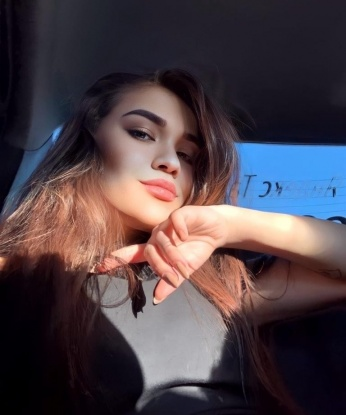 Влада, 22 года, 1 размер груди